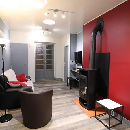 בית נופש Maison Renovee Avec Jardin Et Terrasses, Proche Station Super-lioran - Fr-1-742-306 Thiézac