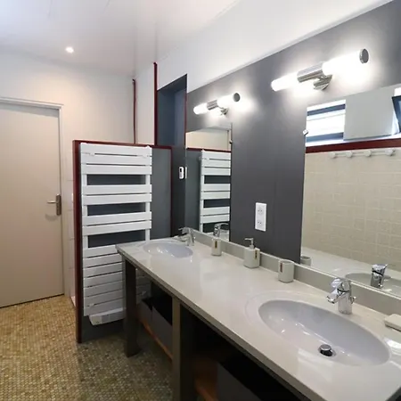 Maison Renovee Avec Jardin Et Terrasses, Proche Station Super-lioran - Fr-1-742-306