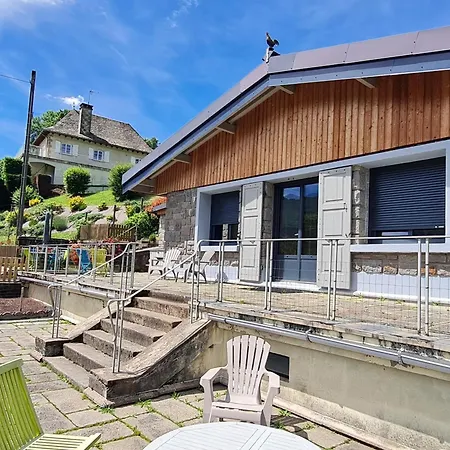 Maison Renovee Avec Jardin Et Terrasses, Proche Station Super-lioran - Fr-1-742-306 בית נופש Thiézac